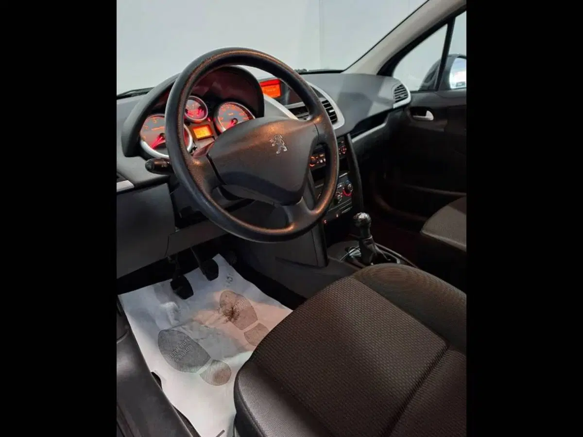 Peugeot 206 usata a Torino (12)