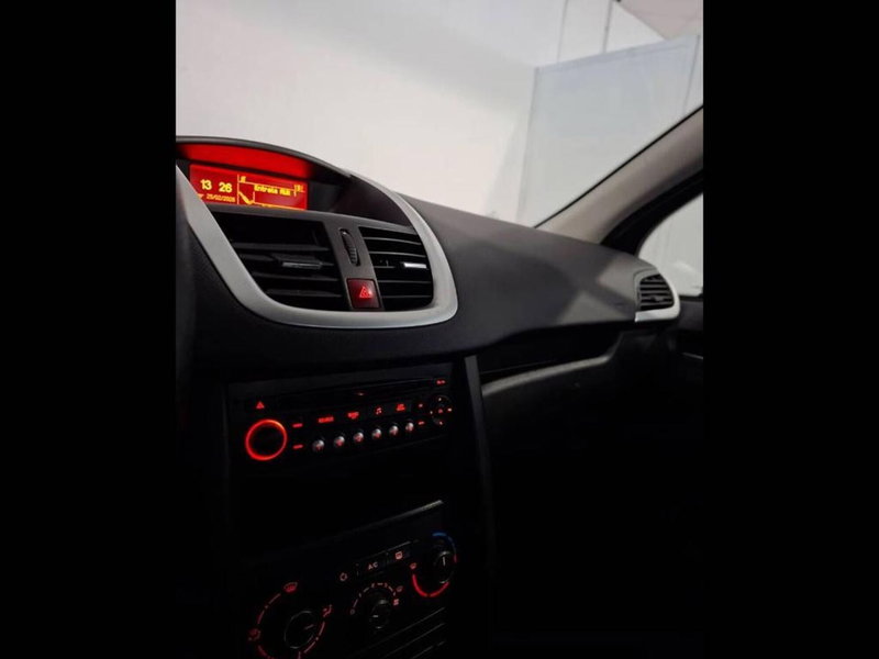 Peugeot 206 usata a Torino (8)