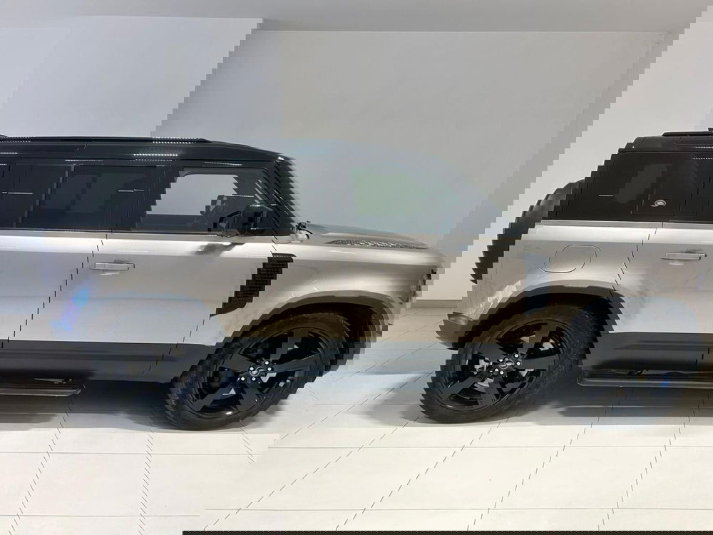 Land Rover Defender usata a Napoli (7)