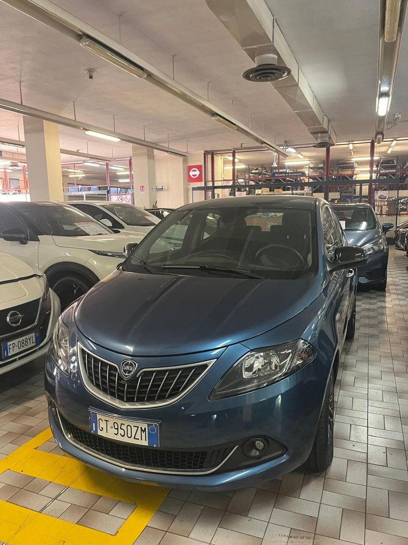 Lancia Ypsilon usata a Cagliari (3)