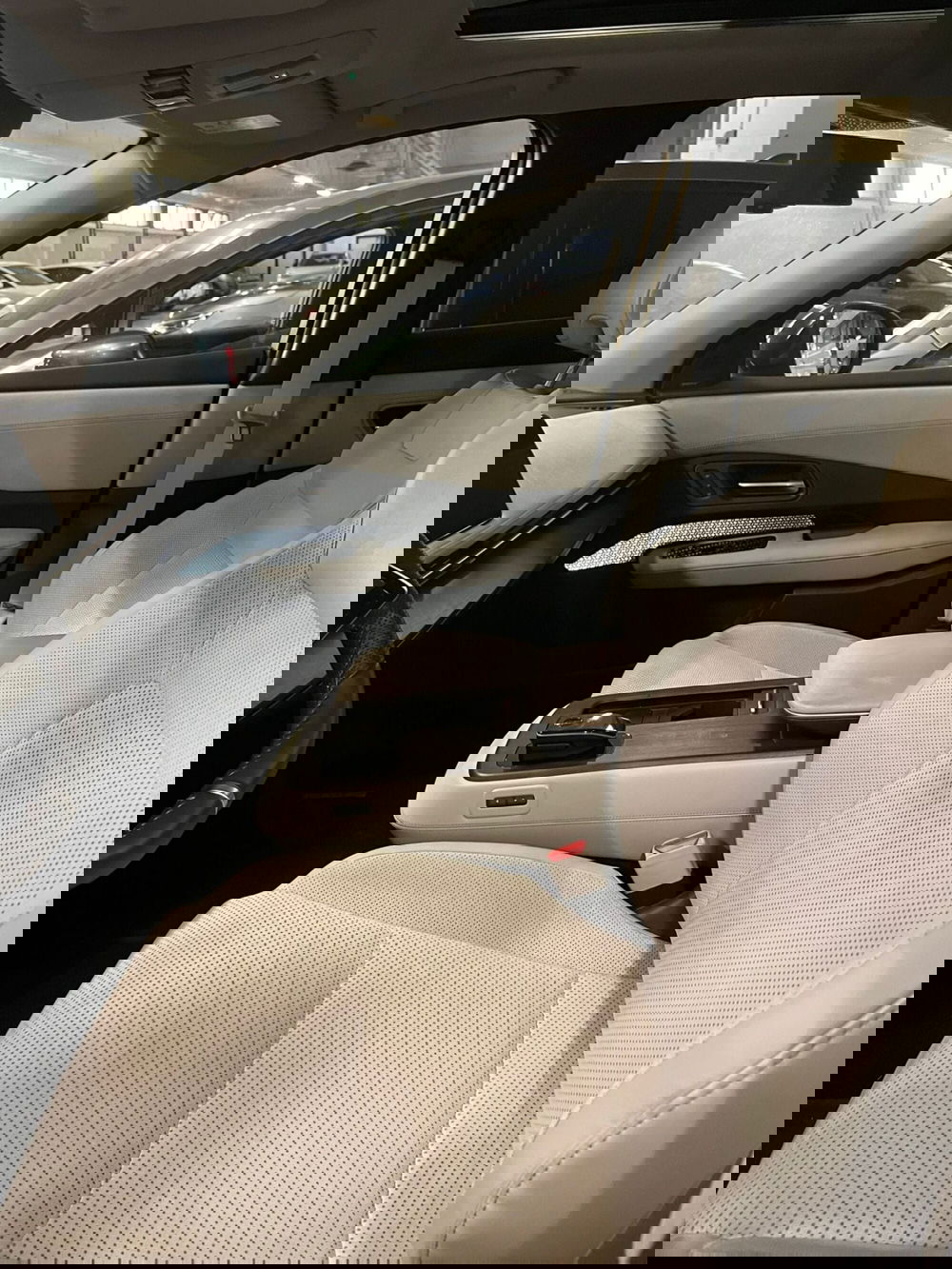 Nissan Ariya usata a Cagliari (7)