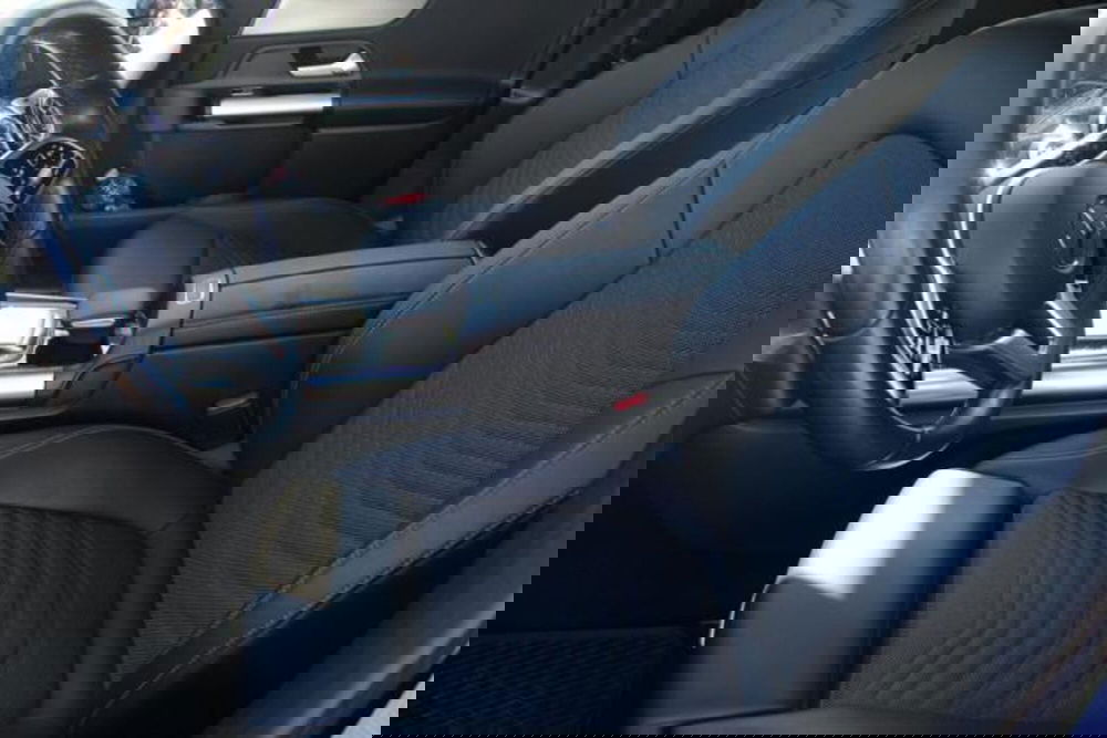 Mercedes-Benz GLA SUV usata a Lecce (10)