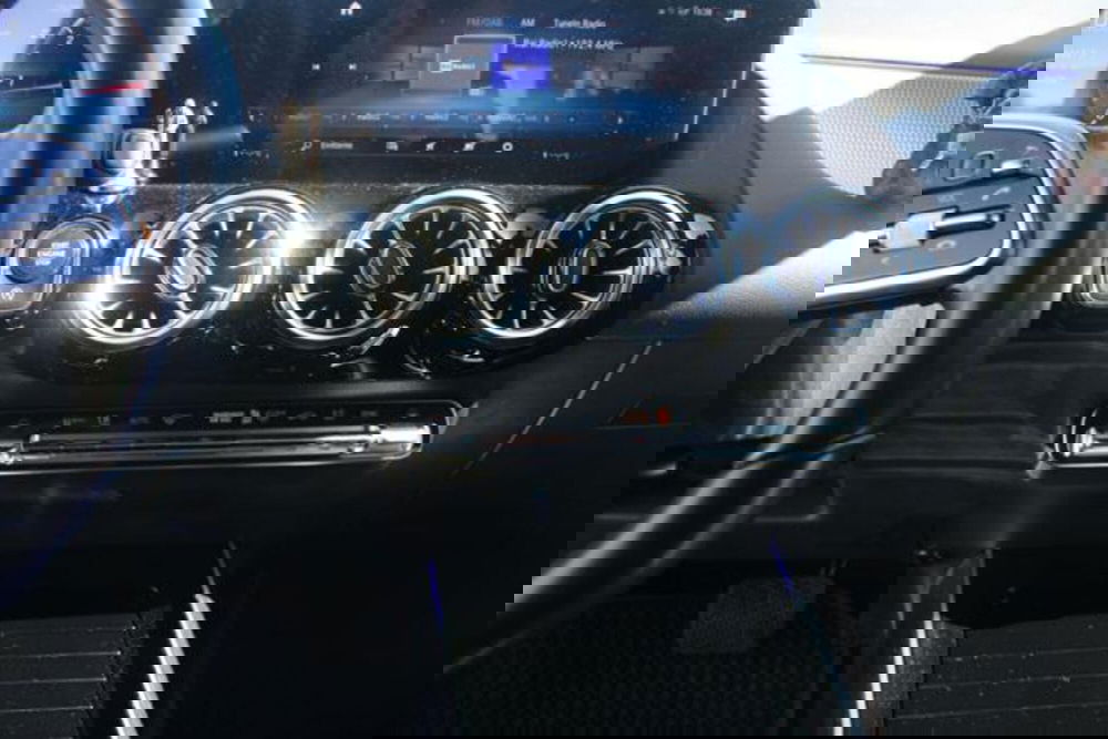 Mercedes-Benz GLA SUV usata a Lecce (9)