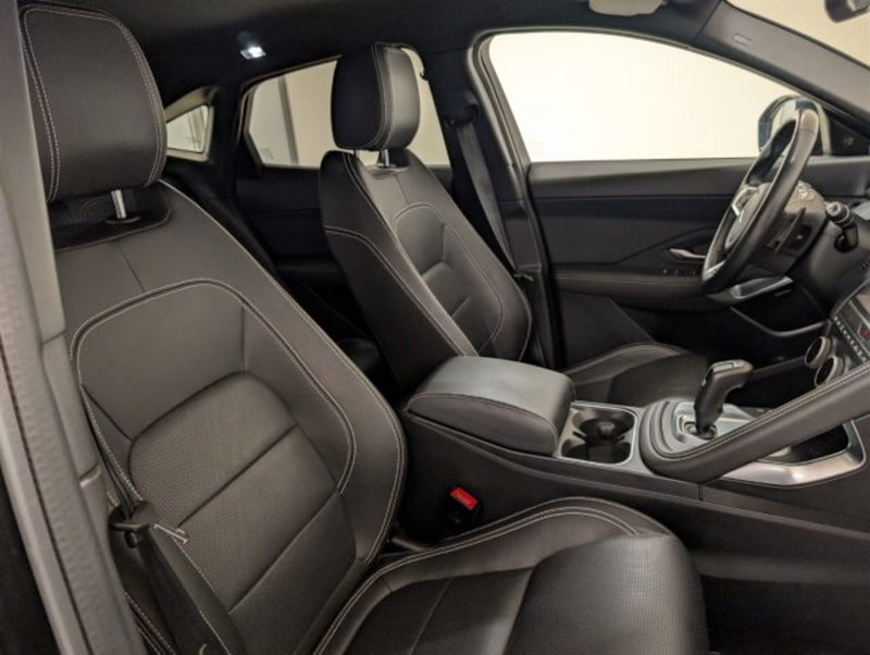 Jaguar E-Pace usata a Cuneo (8)