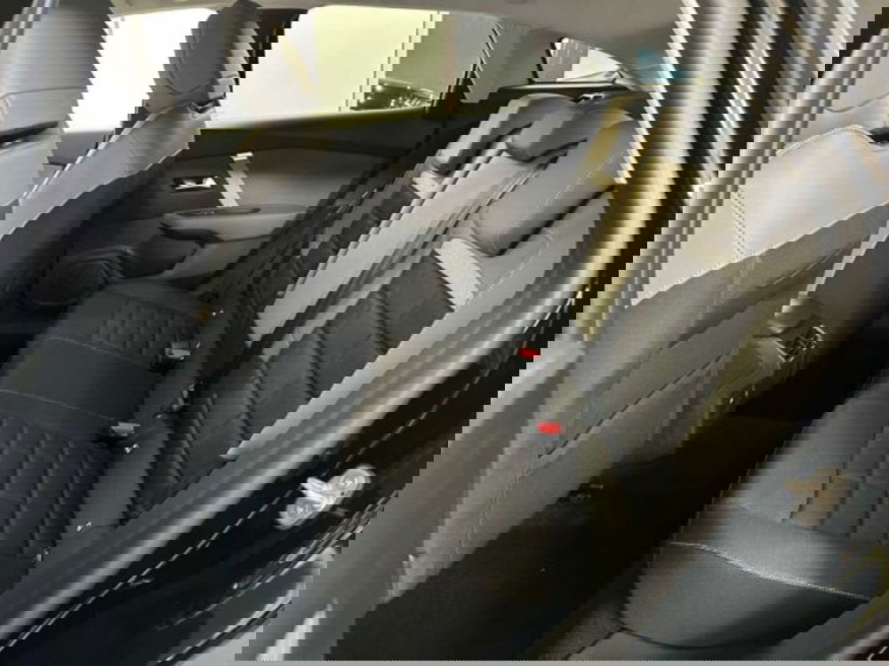 Citroen C4 nuova a Sondrio (11)