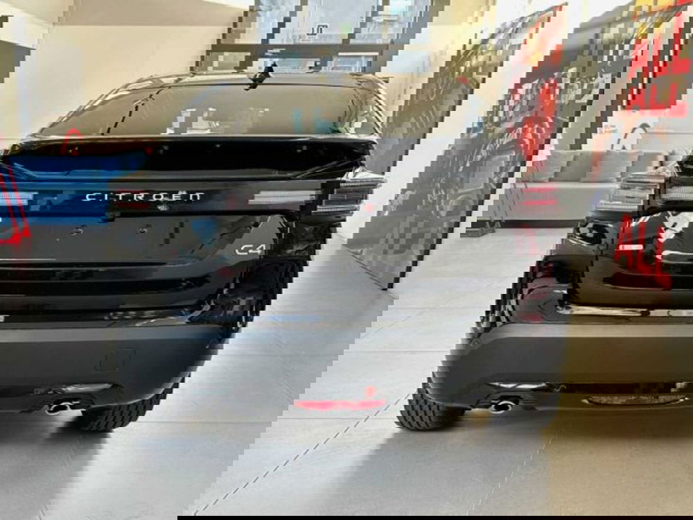 Citroen C4 nuova a Sondrio (4)