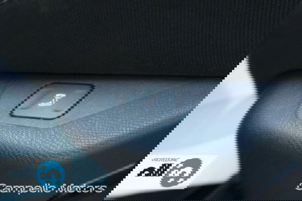 Opel Grandland usata a Venezia (14)