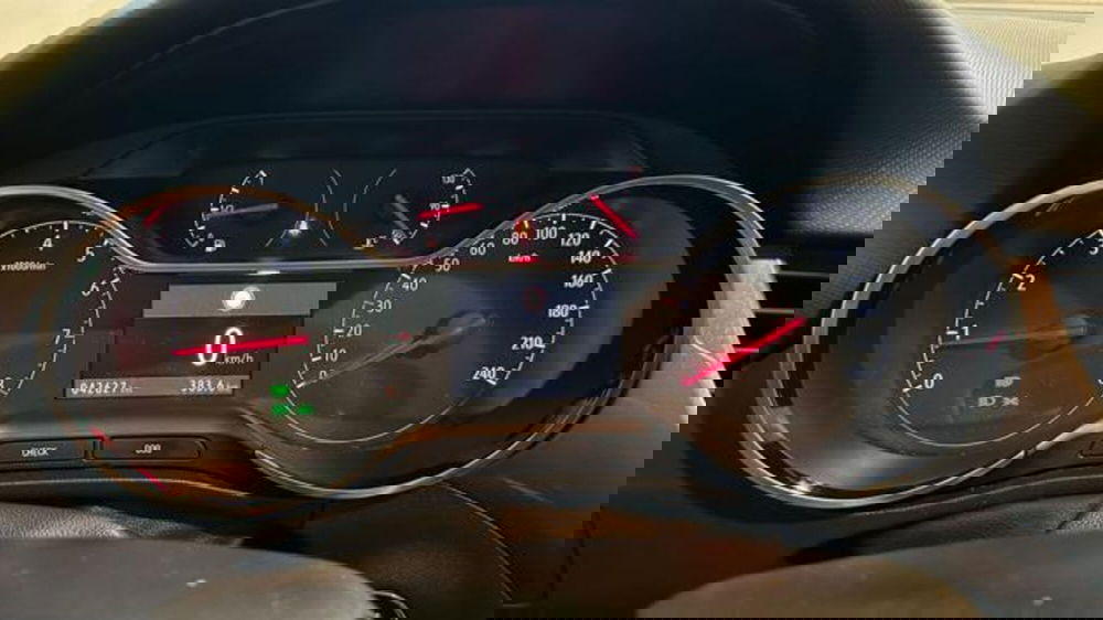 Opel Crossland usata a Reggio Emilia (16)