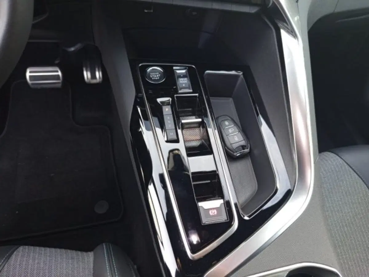 Peugeot 3008 usata a Frosinone (12)