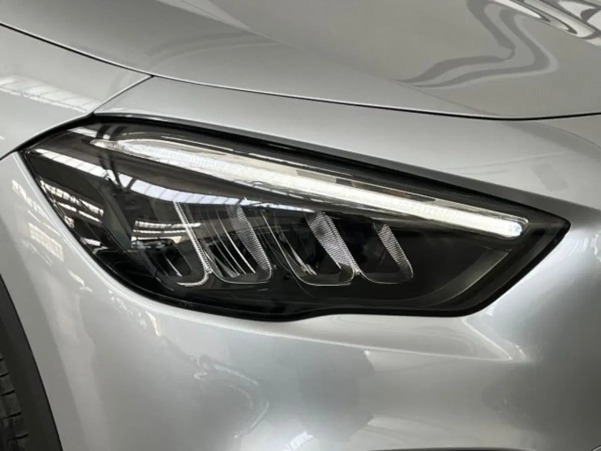 Mercedes-Benz GLA SUV usata a Verona (8)