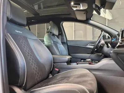 Kia Sportage 1.6 TGDi HEV AT GT-line Plus del 2023 usata a Pesaro