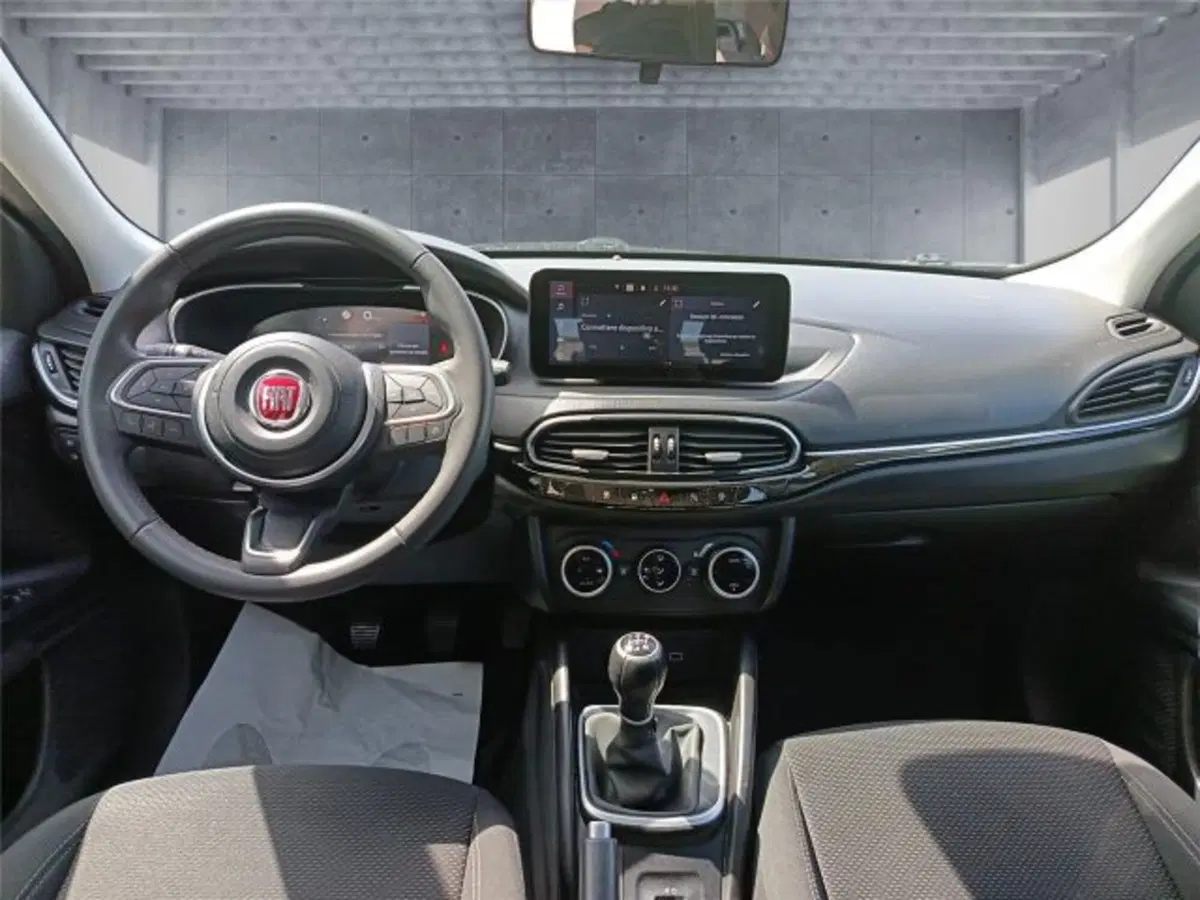 Fiat Tipo usata a Bari (13)