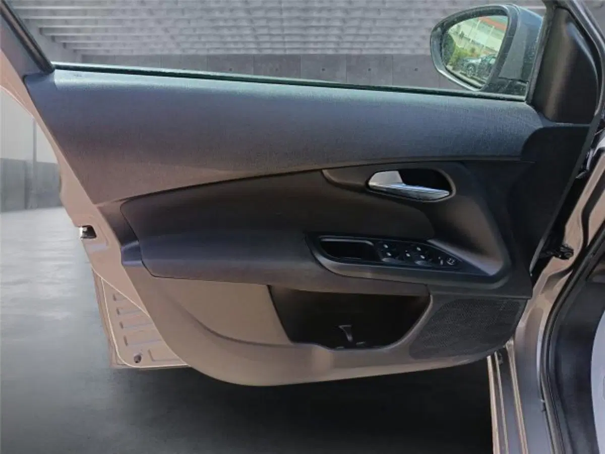 Fiat Tipo usata a Bari (9)