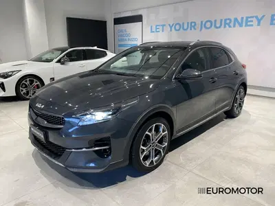 Kia XCeed 1.0 tgdi Gpl Business 117cv mt del 2022 usata a Modugno