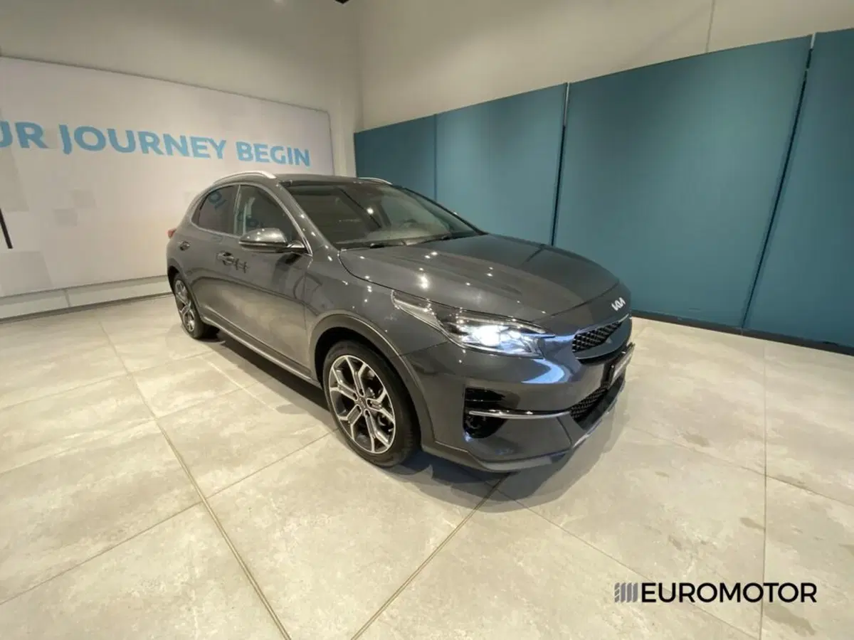 Kia XCeed usata a Bari (3)