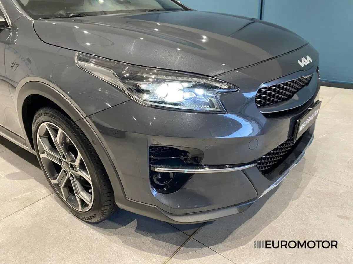 Kia XCeed usata a Bari (4)