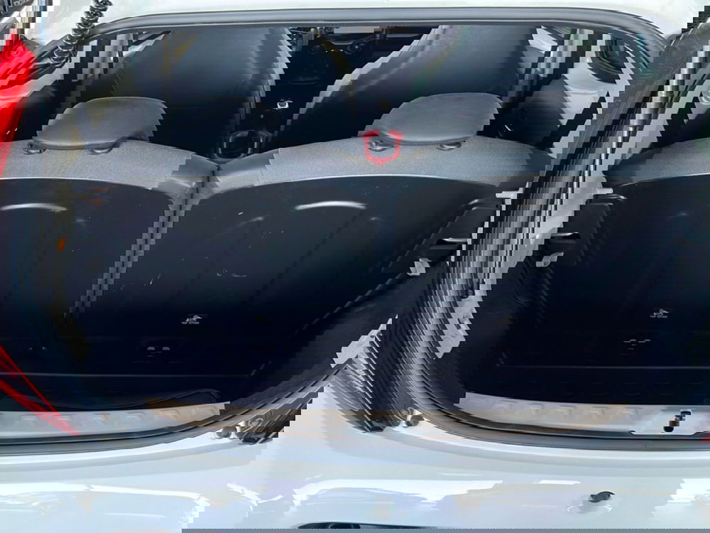 Toyota Aygo usata a Lecce (8)