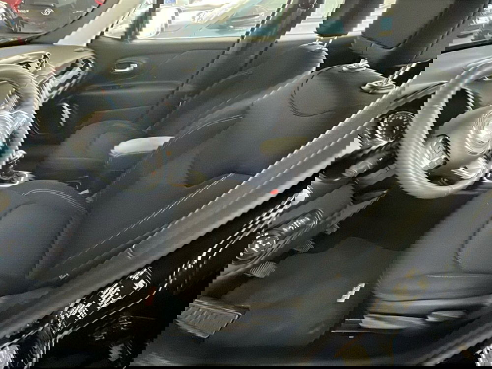 Jeep Renegade usata a Lecce (11)