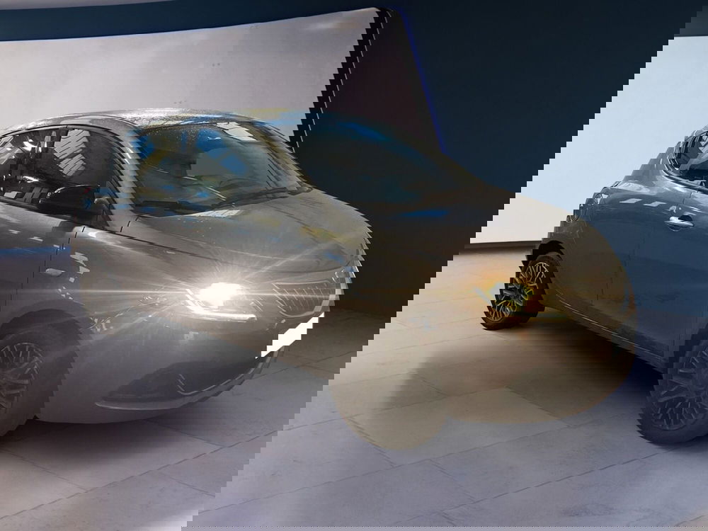 Lancia Ypsilon usata a Torino (3)