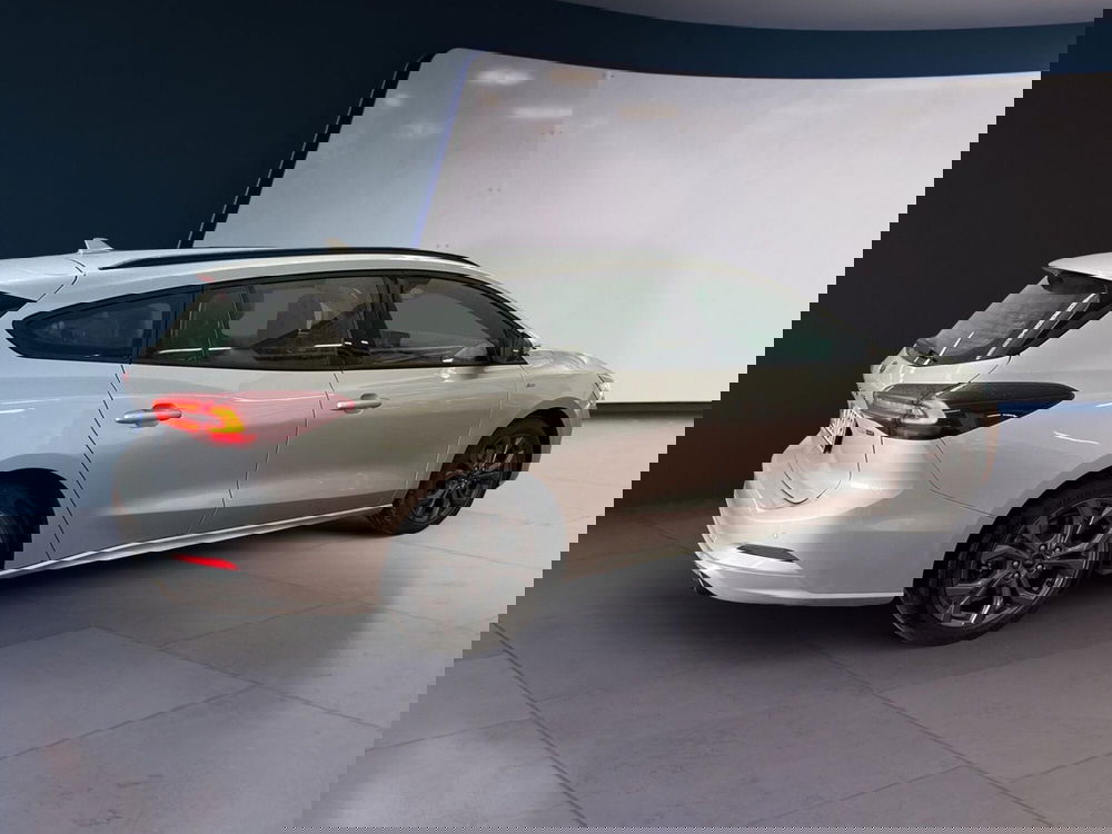 Ford Focus Station Wagon usata a Torino (4)