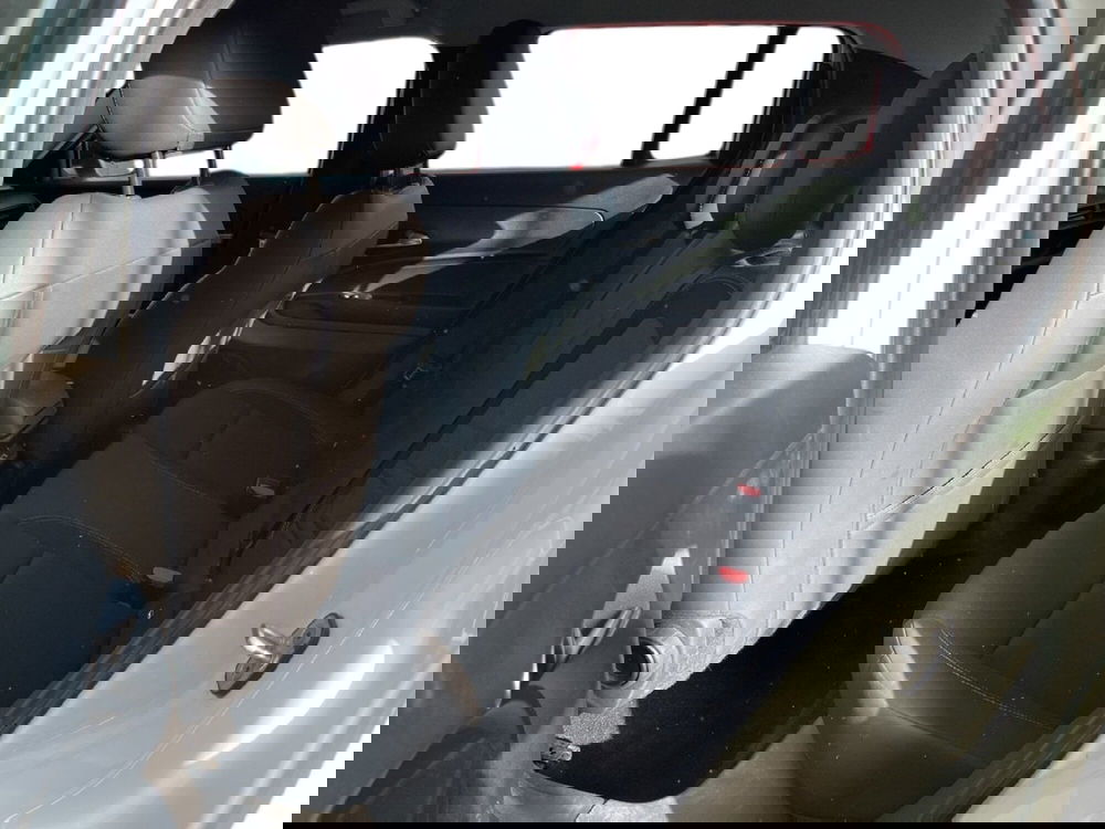 Jeep Avenger usata a Torino (9)