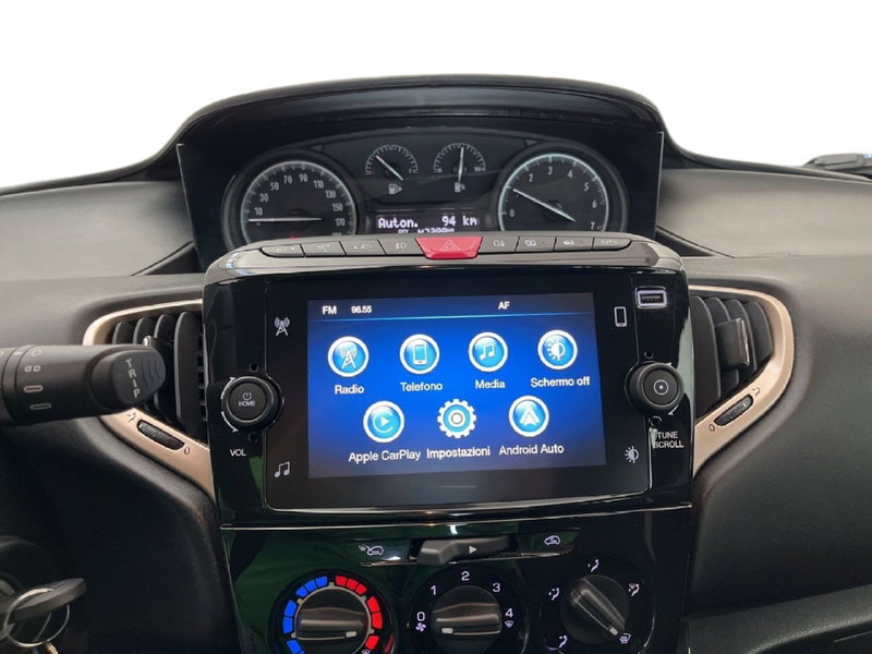 Lancia Ypsilon usata a Torino (14)
