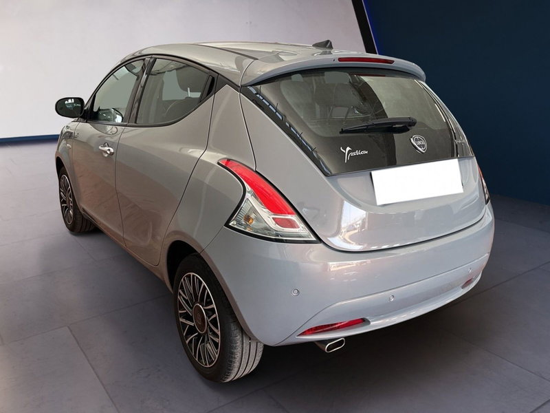 Lancia Ypsilon usata a Torino (4)