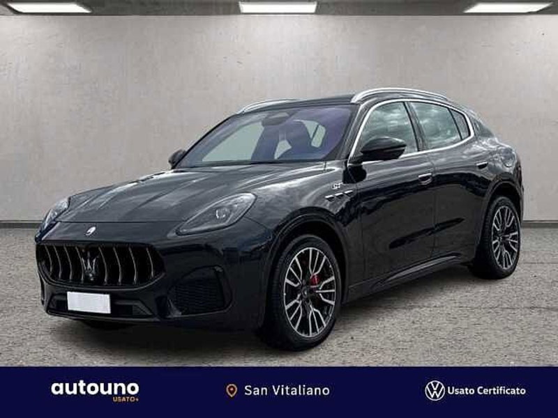 Maserati Grecale usata a Napoli
