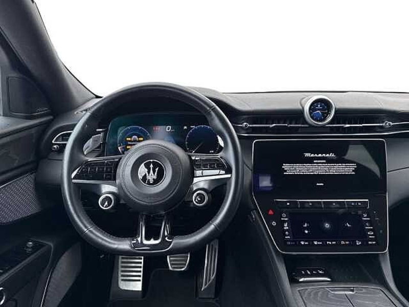 Maserati Grecale usata a Napoli (15)