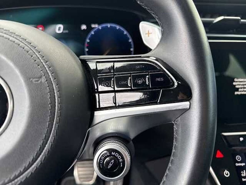 Maserati Grecale usata a Napoli (17)