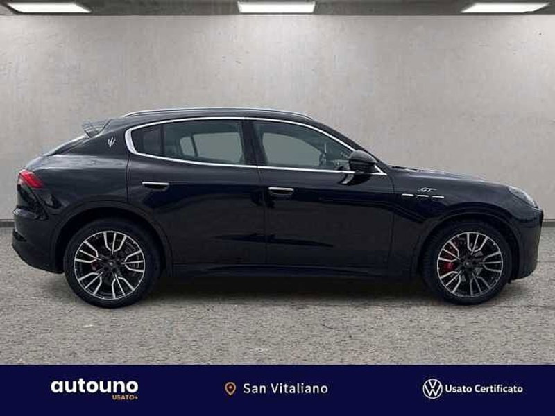 Maserati Grecale usata a Napoli (6)