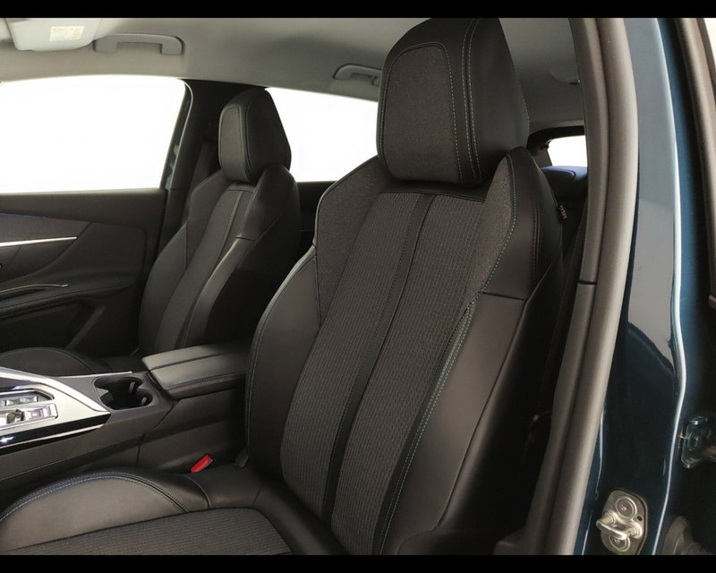 Peugeot 3008 usata a Caserta (15)