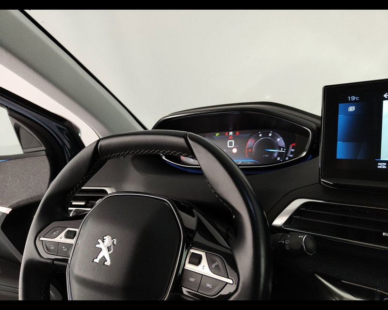 Peugeot 3008 usata a Caserta (18)