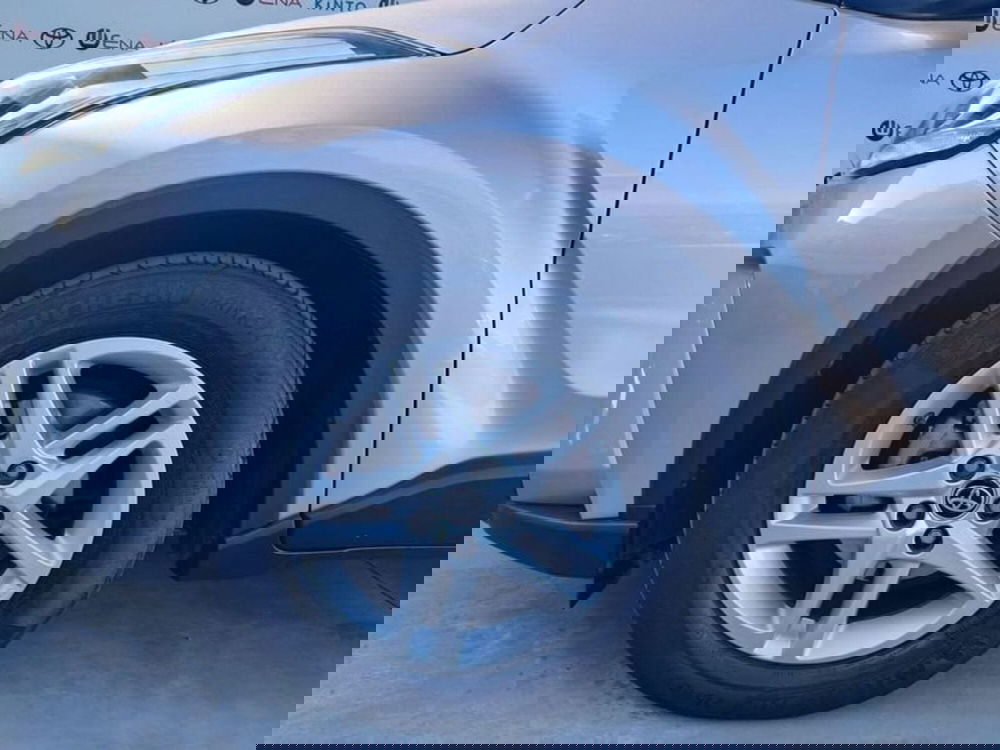 Toyota Toyota C-HR usata a Cagliari (5)