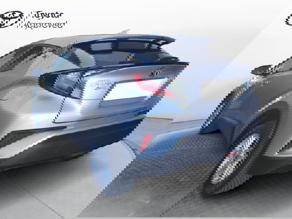 Toyota Toyota C-HR usata a Cagliari (7)