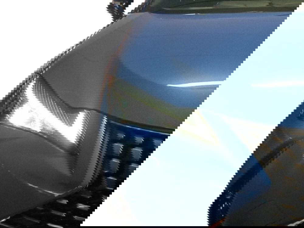 Lexus UX usata a Milano (10)