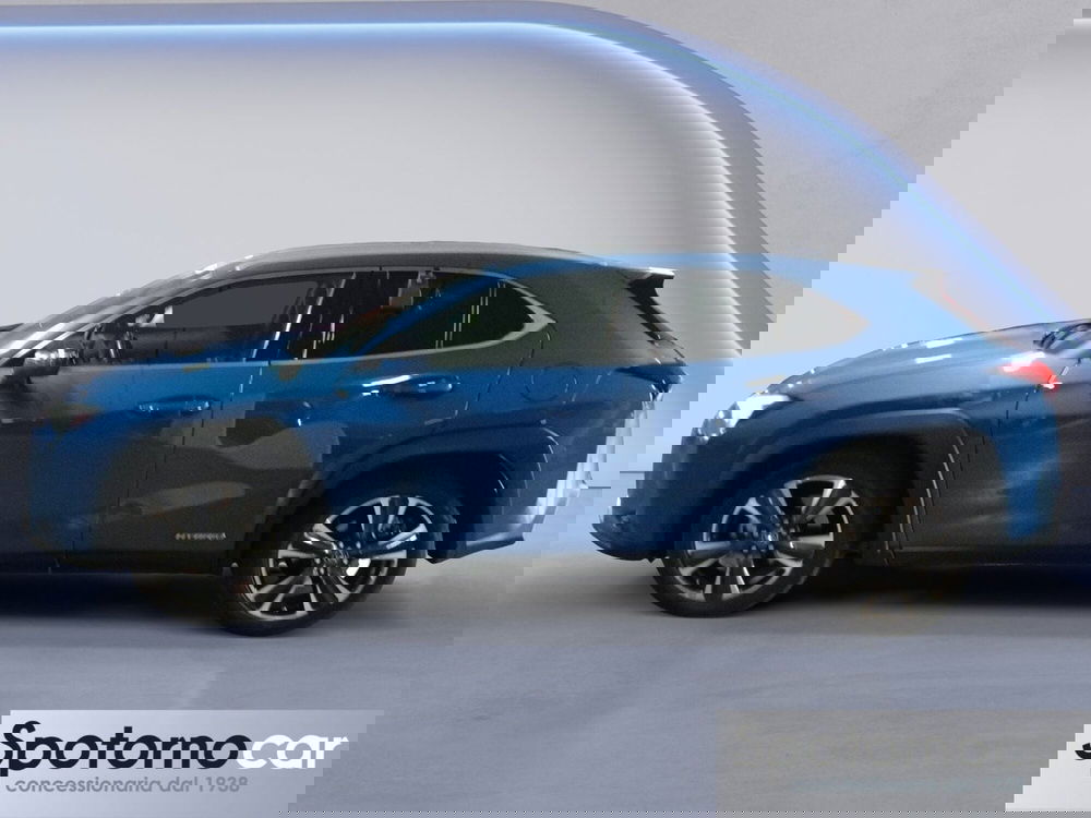 Lexus UX usata a Milano (3)