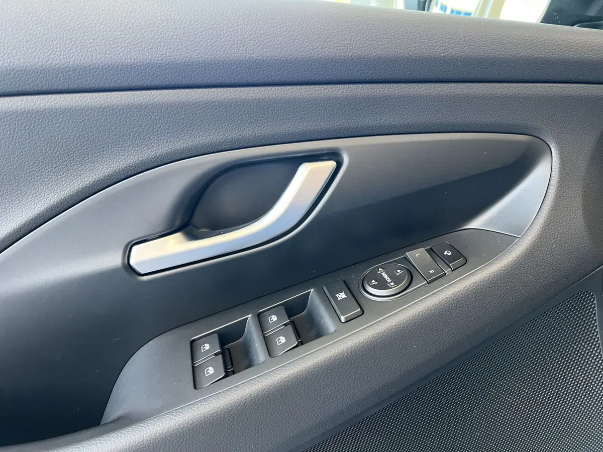 Hyundai i30 nuova a Ancona (18)