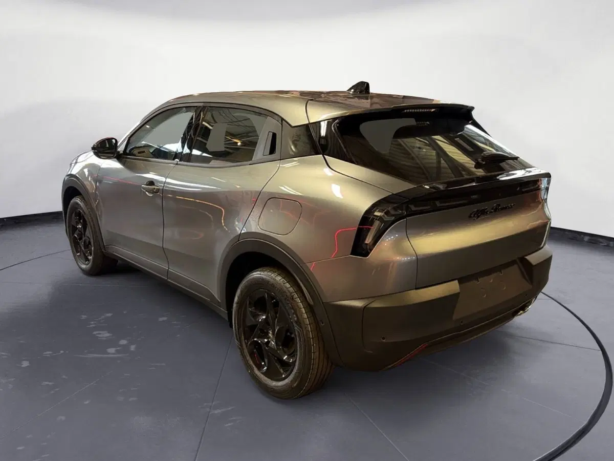 Alfa Romeo Junior nuova a Ancona (3)