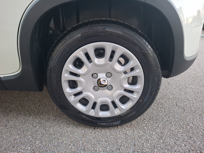 Fiat Panda Cross nuova a Ancona (15)
