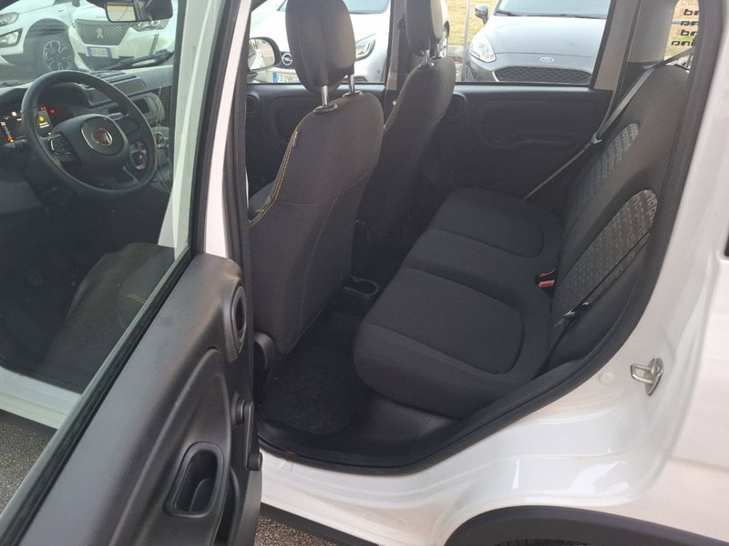 Fiat Panda Cross nuova a Ancona (18)