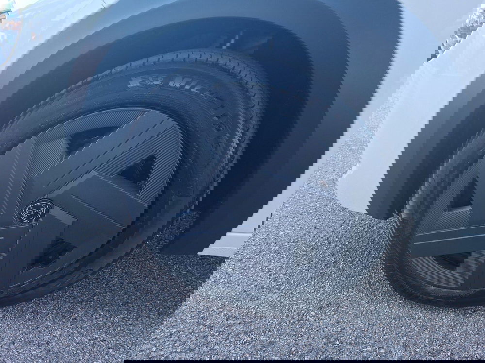 Lancia Ypsilon nuova a Ancona (12)