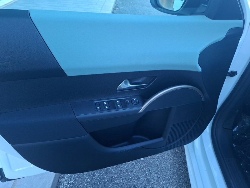 Lancia Ypsilon nuova a Ancona (14)