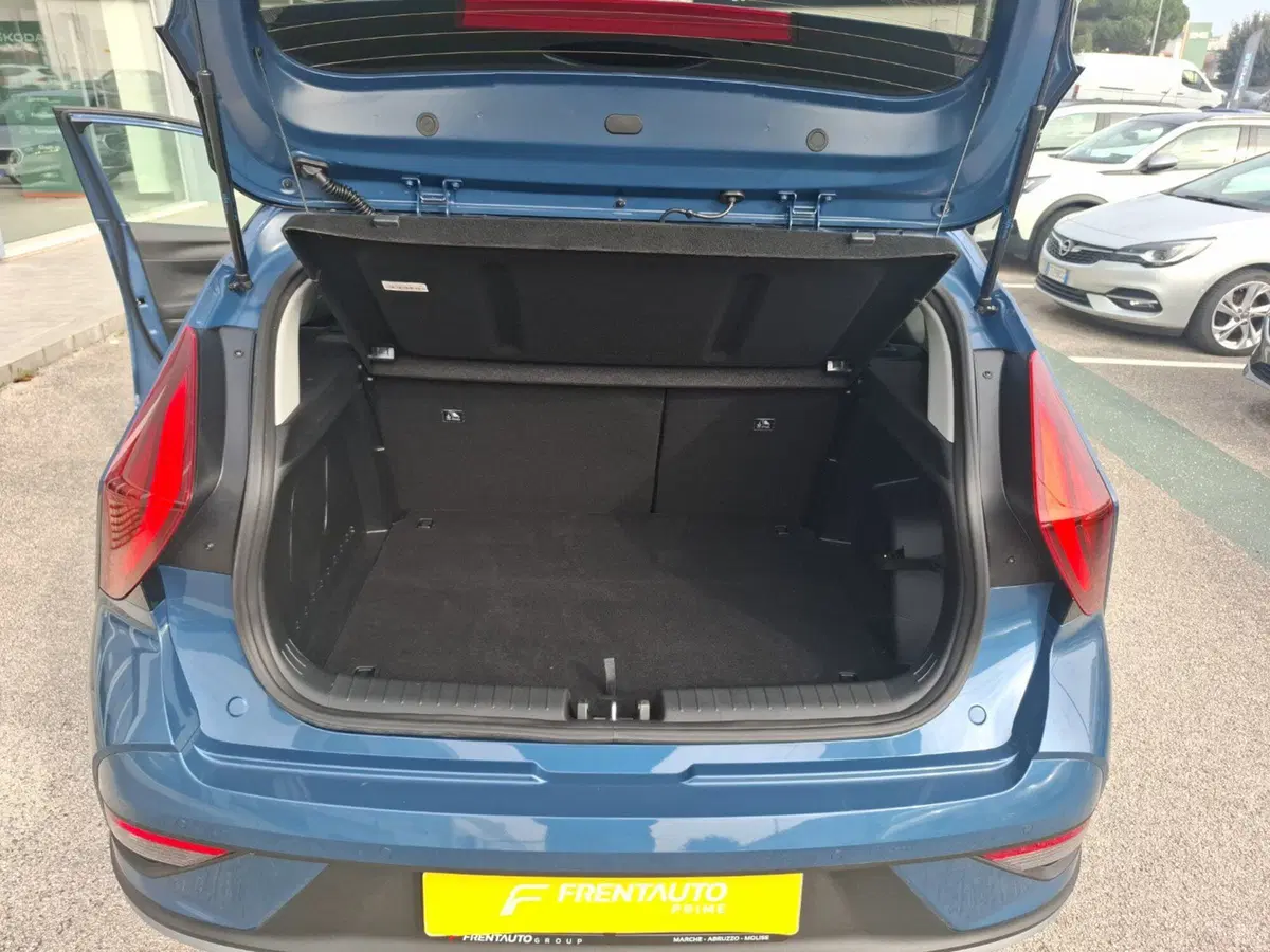 Hyundai Bayon nuova a Ancona (14)