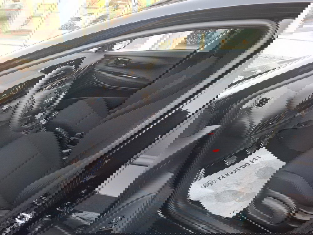 Hyundai Bayon nuova a Ancona (16)