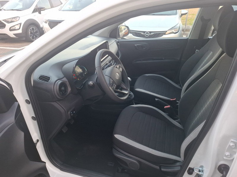 Hyundai i10 nuova a Ancona (17)