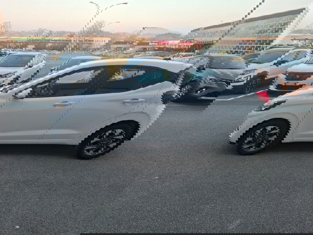 Hyundai i10 nuova a Ancona (2)