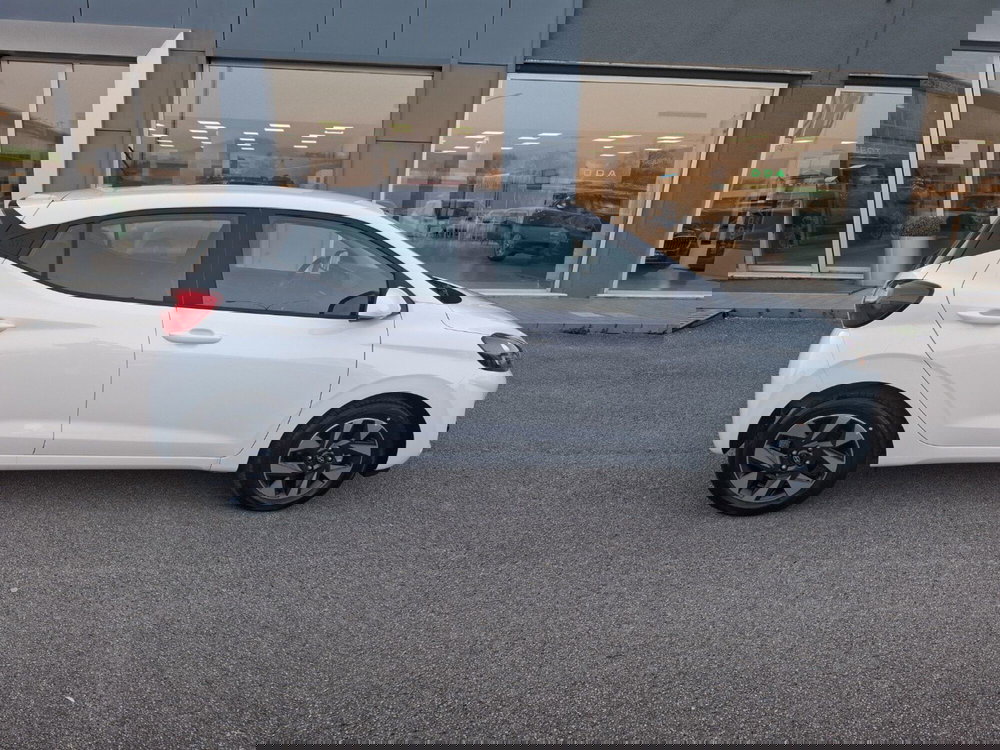 Hyundai i10 nuova a Ancona (6)