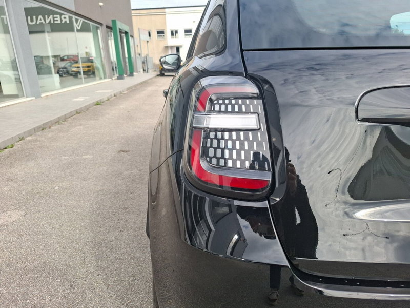 Fiat 600 nuova a Pescara (10)