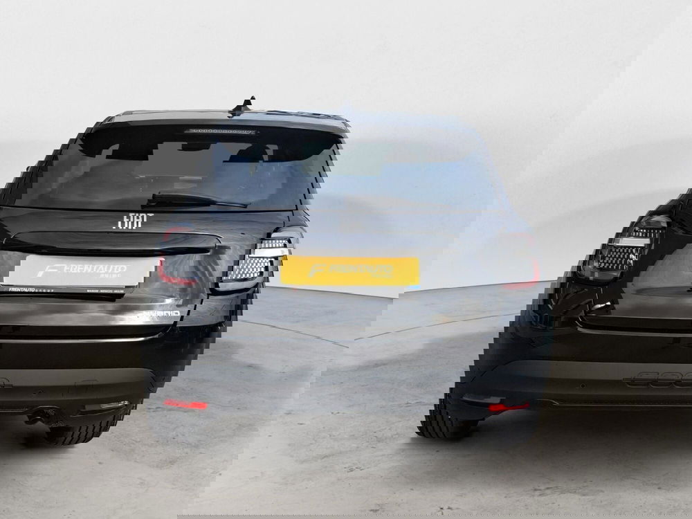 Fiat 600 nuova a Pescara (4)